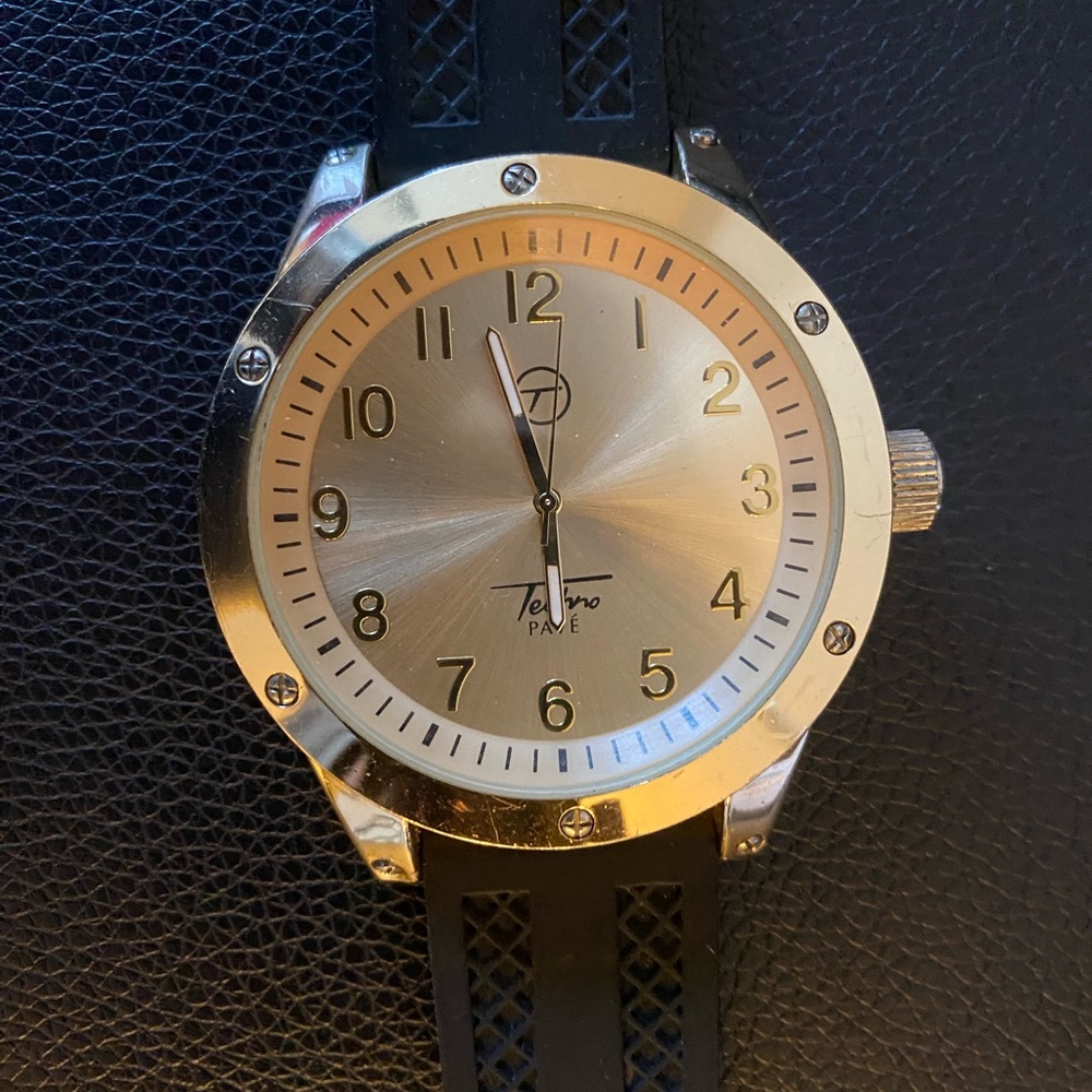 Men Gold Watch with Black Band